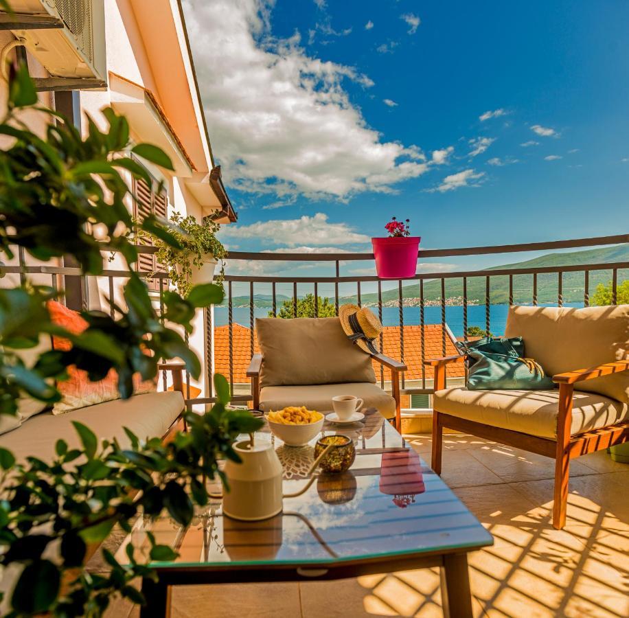 Cicciobello Lux Apartment Baosici With Stunning Sea View Ngoại thất bức ảnh